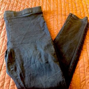 Jennifer Lopez dark blue jeggings